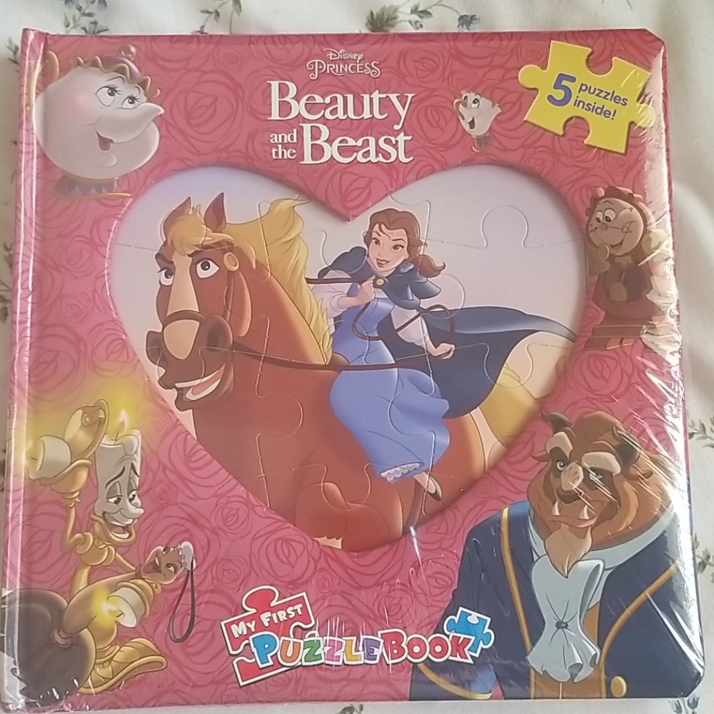 Disney Puzzles Book